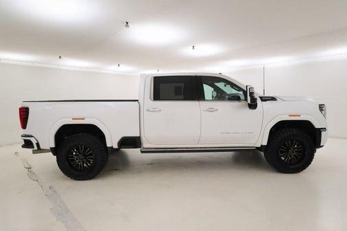 2024 GMC Sierra 2500 Denali Ultimate