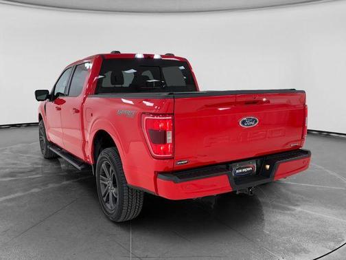 Race Red 2022 Ford F-150 XLT