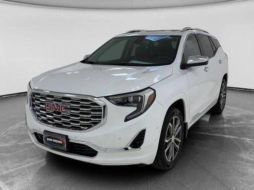 Summit White 2018 GMC Terrain Denali