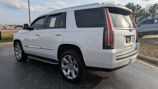2016 Cadillac Escalade Luxury