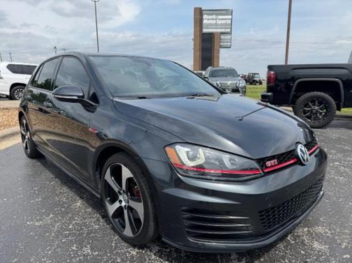 2016 Volkswagen Golf GTI 2.0T SE 4-Door