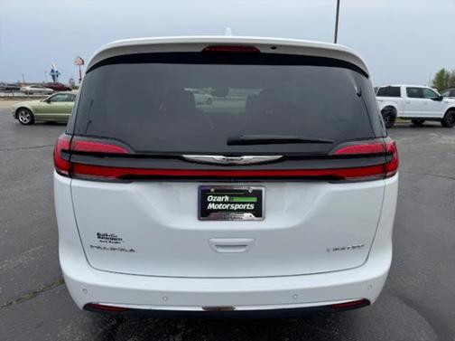 2022 Chrysler Pacifica Limited