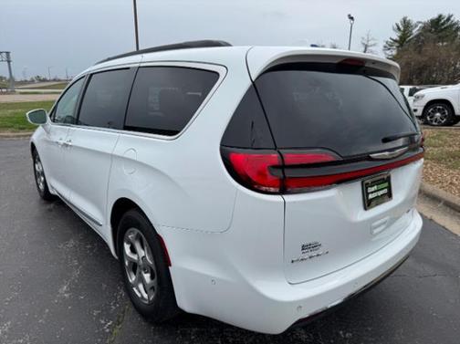 2022 Chrysler Pacifica Limited