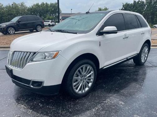 2013 Lincoln MKX Base