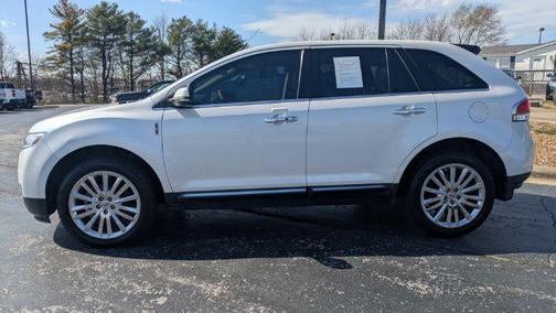 White Platinum Metallic Tri-Coat 2013 Lincoln MKX Base