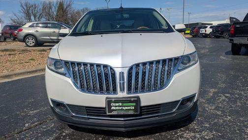 White Platinum Metallic Tri-Coat 2013 Lincoln MKX Base