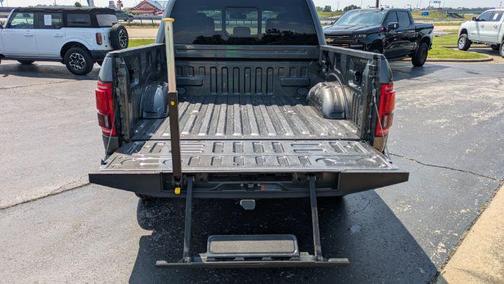 Magnetic Metallic 2016 Ford F-150 Lariat