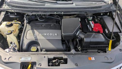 2011 Lincoln MKX Base