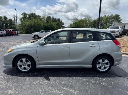 2003 Toyota Matrix Base