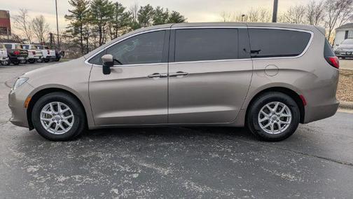 2017 Chrysler Pacifica LX