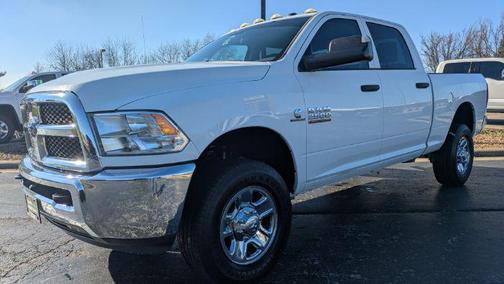 2018 RAM 2500 Tradesman Crew Cab 4x4 6'4' Box