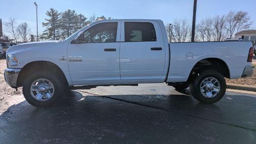 2018 RAM 2500 Tradesman Crew Cab 4x4 6'4' Box