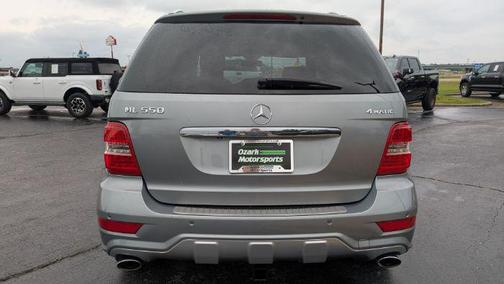 Palladium Silver Metallic 2010 Mercedes-Benz M-Class 4MATIC