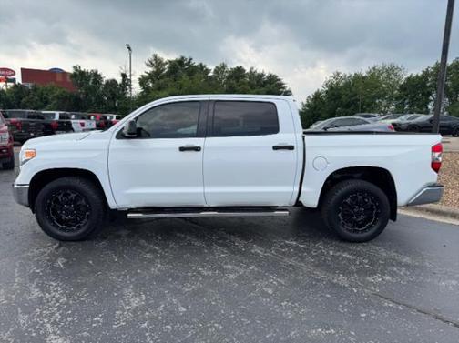 2014 Toyota Tundra SR5