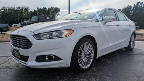 Oxford White 2016 Ford Fusion SE