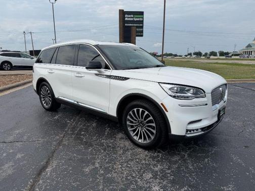 Pristine White Metallic Tri-Coat 2020 Lincoln Aviator Reserve AWD