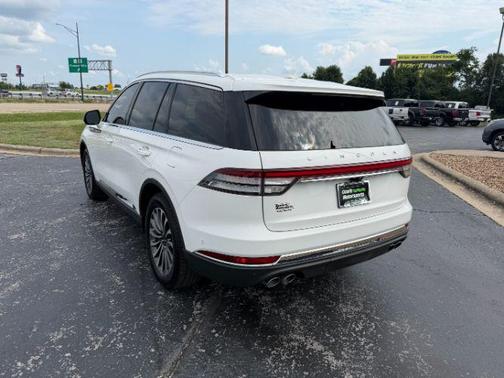 Pristine White Metallic Tri-Coat 2020 Lincoln Aviator Reserve AWD