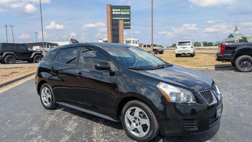 2010 Pontiac Vibe Base
