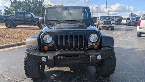 Black Clearcoat 2013 Jeep Wrangler Moab