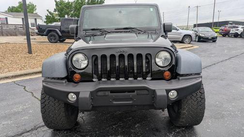 Black Clearcoat 2013 Jeep Wrangler Moab