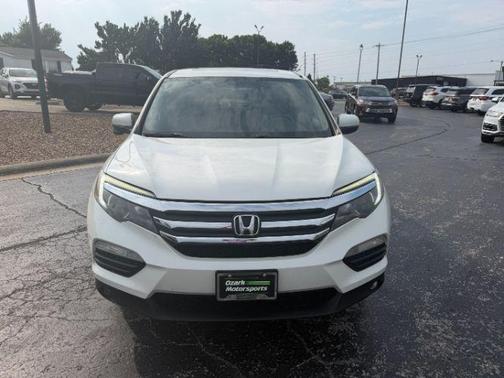 White Diamond Pearl 2016 Honda Pilot EX-L