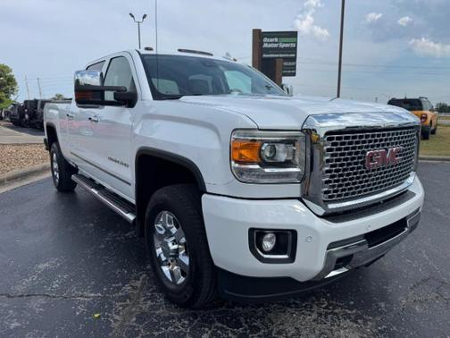 2016 GMC Sierra 3500 Denali
