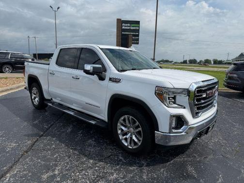 Summit White 2019 GMC Sierra 1500 SLT
