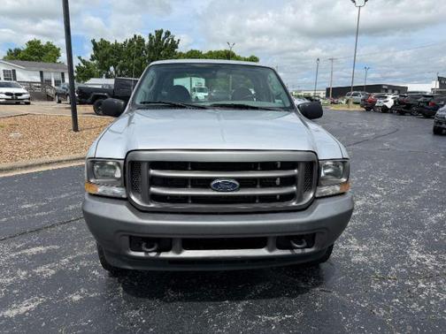 Silver Metallic 2004 Ford F-250 XL