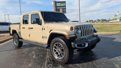 2020 Jeep Gladiator Overland