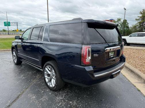 Dark Sapphire Blue Metallic 2018 GMC Yukon XL Denali