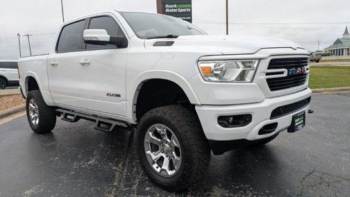 Bright White Clearcoat 2020 RAM 1500 Big Horn/Lone Star