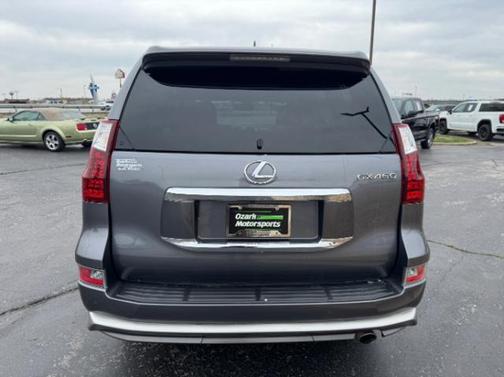 2017 Lexus GX 460 Base