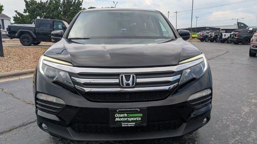 Black Forest Pearl 2018 Honda Pilot EX-L