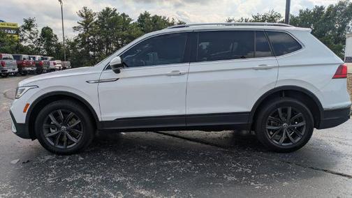 Pure White 2022 Volkswagen Tiguan 2.0T SE 4MOTION