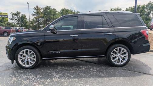 Shadow Black 2018 Ford Expedition Platinum