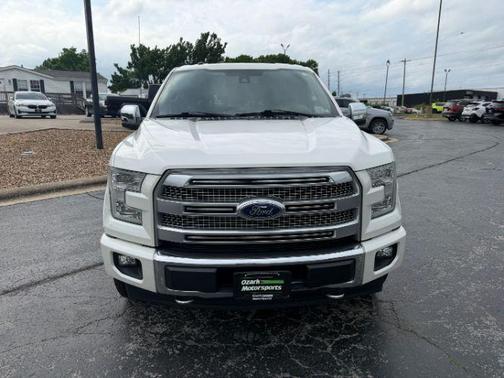 White Platinum Metallic Tri-Coat 2017 Ford F-150 Platinum