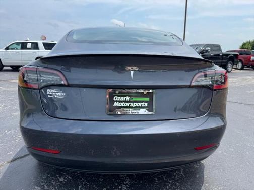 2022 Tesla Model 3 Standard Range