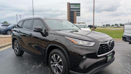 2020 Toyota Highlander XLE