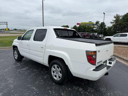 White 2007 Honda Ridgeline RTL