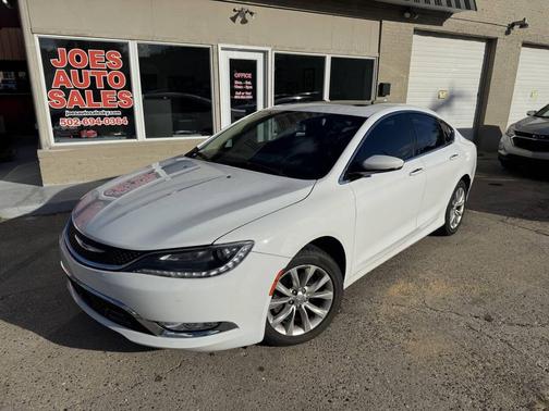 2015 Chrysler 200 C