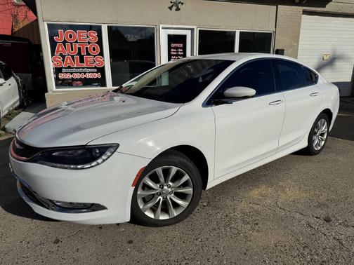 2015 Chrysler 200 C
