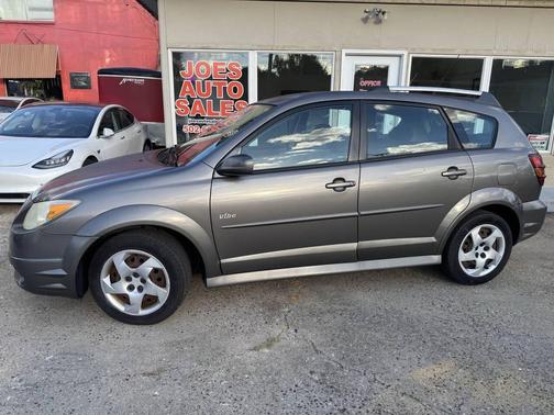 2006 Pontiac Vibe Base