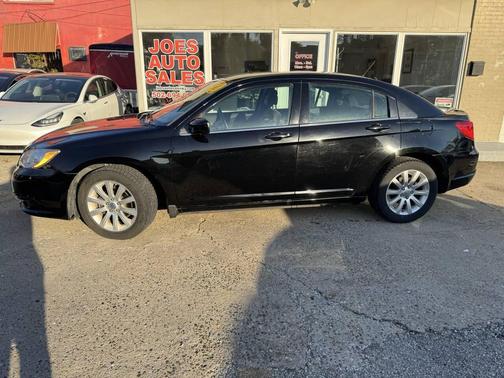 2012 Chrysler 200 Touring