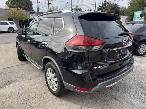 2019 Nissan Rogue SV