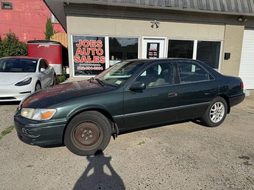 2001 Toyota Camry XLE V6