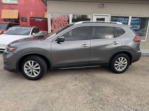 2017 Nissan Rogue SV