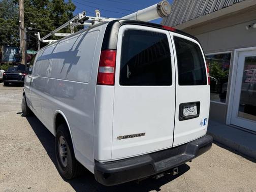 2017 Chevrolet Express 2500 Work Van