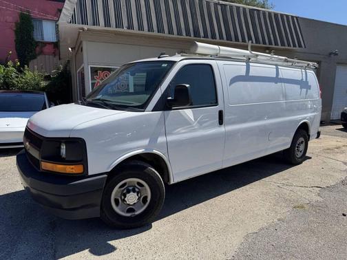 2017 Chevrolet Express 2500 Work Van
