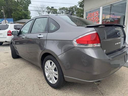 Pewter 2011 Ford Focus SEL