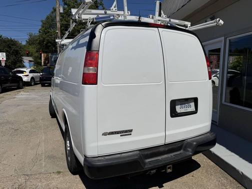 2016 Chevrolet Express 2500 Work Van